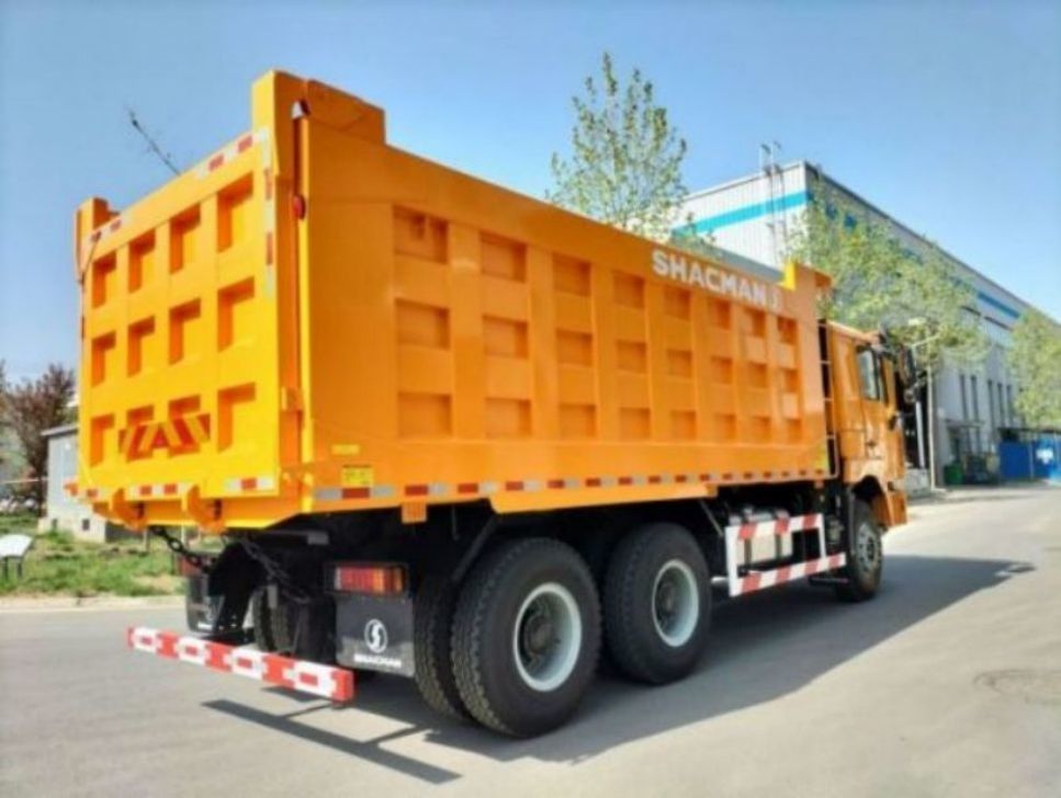10 Ruote SHACMAN F3000 Tipper Truck 6x4 375 EuroV Giallo con 24 mesi di garanzia