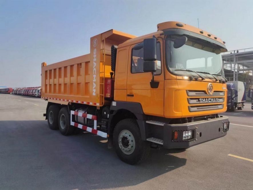 SHACMAN Single Sleeper Dump Truck F3000 6x4 400Hp EuroII Potente prestazioni e capacità di carico utile