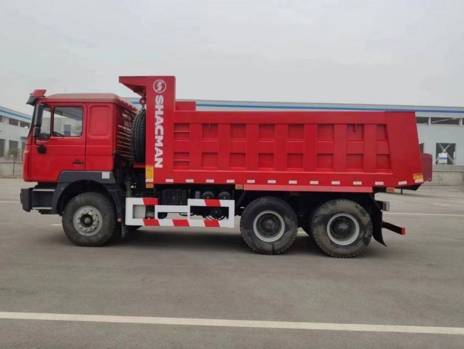 10 tentativi SHACMAN Red Dump Truck F3000 Dump Truck Veicolo 380HP per l'estrazione mineraria