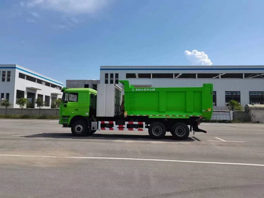 10 ruote SHACMAN F3000 CNG Dump Truck 6x4 Euro V WEICHAI-430HP Verde Perfetto per la costruzione e l'estrazione mineraria