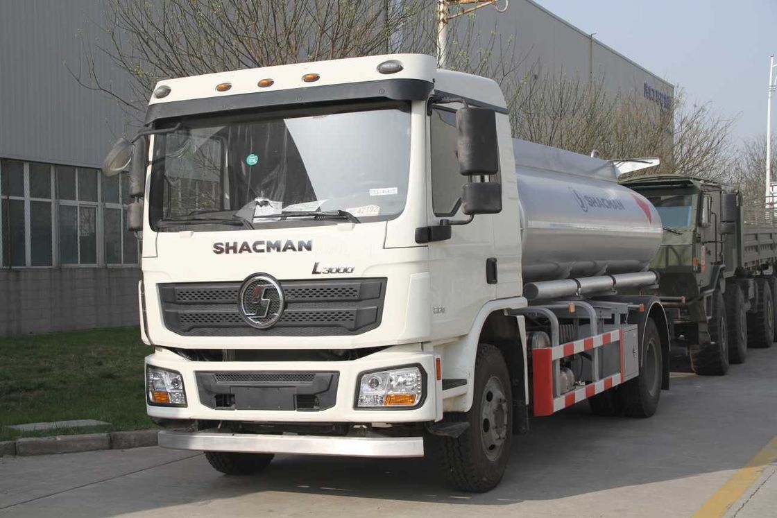 L3000 4x2 petroliera camion da 240 CV EruoII Bianco SHACMAN petroliero