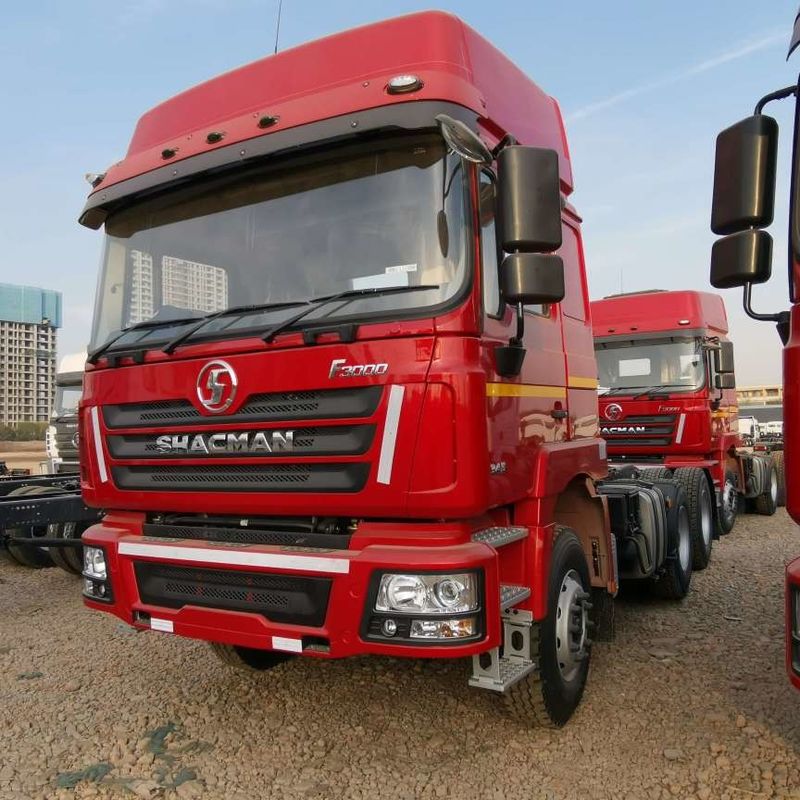 Rosso SHACMAN F3000 375HP Euro V 6 ruote motore di trattore 4x2 WEICHAI