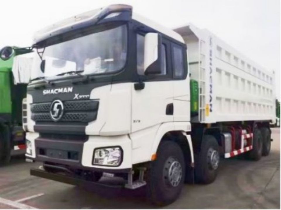 SHACMAN 8x4 440 CV EuroV Truck pesante bianco 20 - 30 tonnellate