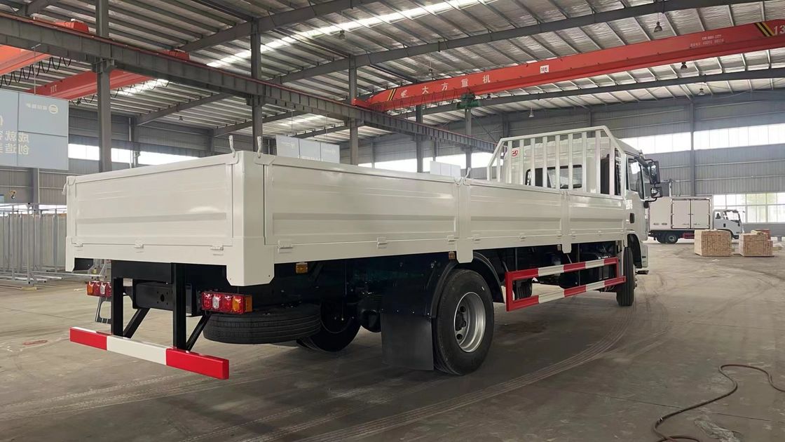 SHACMAN L3000 4X2 10 tonnellate di capacità di carico camion di carico 240HP camion in buona qualità
