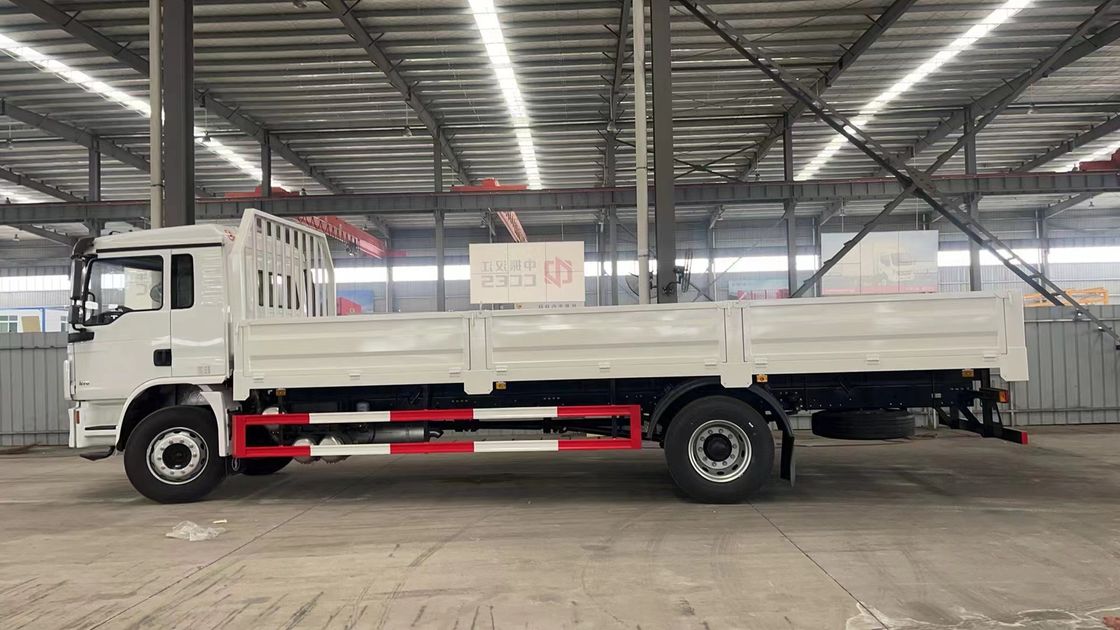 SHACMAN L3000 4X2 10 tonnellate di capacità di carico camion di carico 240HP camion in buona qualità