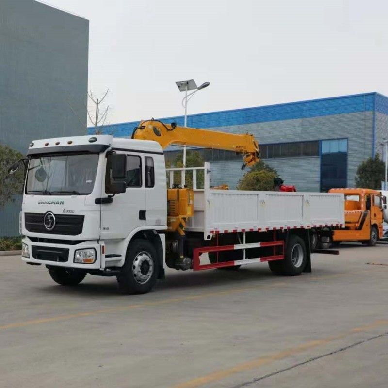 SHACMAN L3000 4X2 10 tonnellate di capacità di carico camion di carico 240HP gru di carico in buona qualità