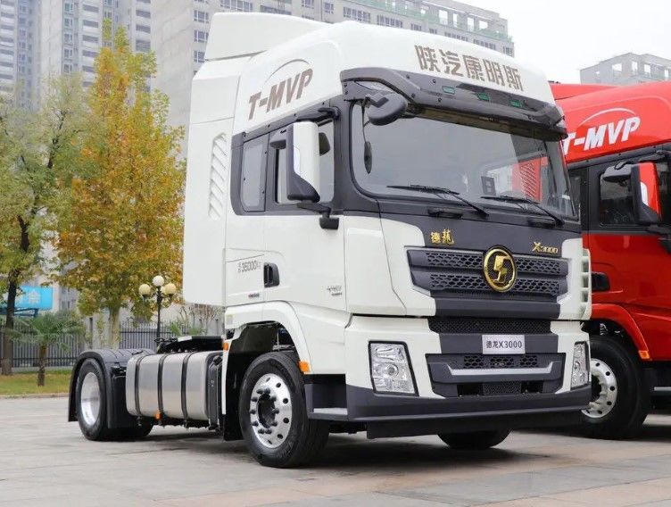 SHACMAN 6 ruote X3000 4x2 trattore a sinistra conducente 420HP doppio sonno trattore camion per l'Algeria